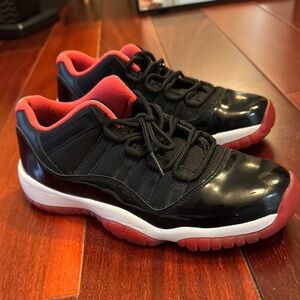 Air Jordan 11 Retro Bred